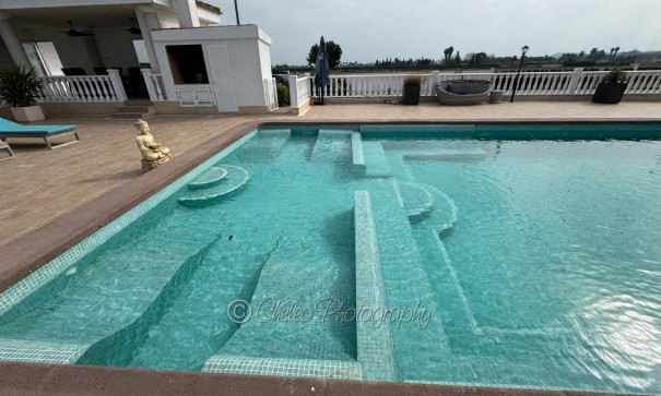 Resale - Freistehende Villa -
Rojales