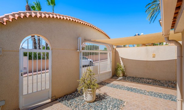 Sale - Detached Villa -
Benijofar - Benimar 1