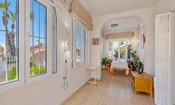 Sale - Detached Villa -
Benijofar - Benimar 1