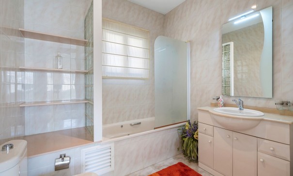 Sale - Detached Villa -
Benijofar - Benimar 1