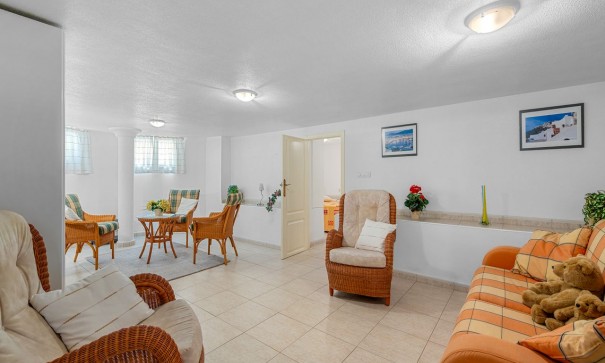 Sale - Detached Villa -
Benijofar - Benimar 1