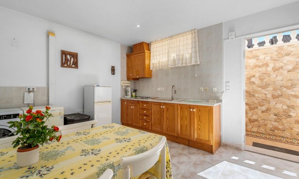 Sale - Detached Villa -
Benijofar - Benimar 1