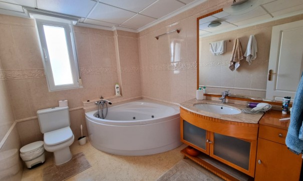 Sale - Detached Villa -
Torrevieja - La Mata