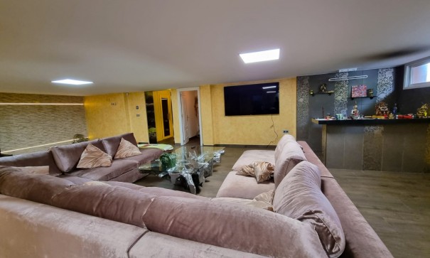 Sale - Detached Villa -
Torrevieja - La Mata