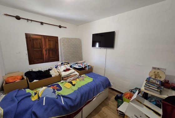 Herverkoop - Vrijstaande Villa -
SAX