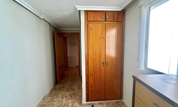 Resale - Wohnung Appartement -
Torrevieja - Playa del cura