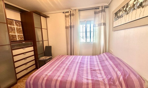 Resale - Wohnung Appartement -
Torrevieja - Playa del cura