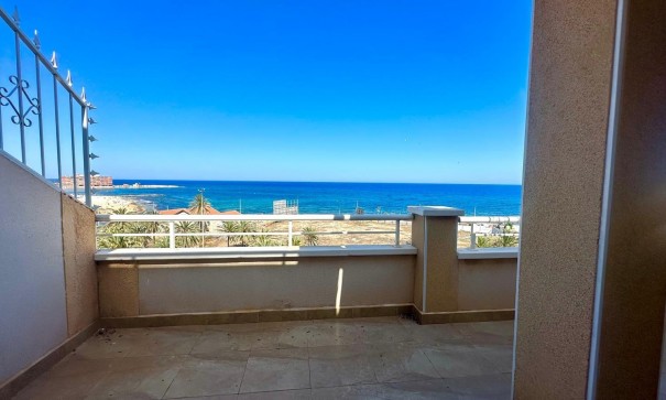 Resale - Wohnung Appartement -
Torrevieja - Playa del cura