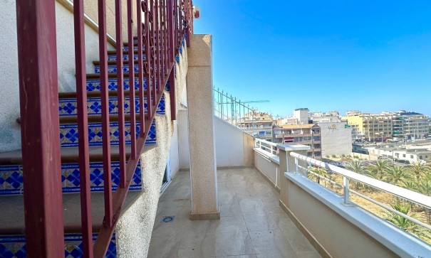 Resale - Wohnung Appartement -
Torrevieja - Playa del cura