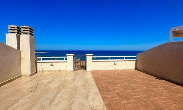Resale - Wohnung Appartement -
Torrevieja - Playa del cura