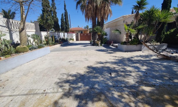 Herverkoop - Finca Landelijk pand -
San Juan de Alicante - SAN JUAN