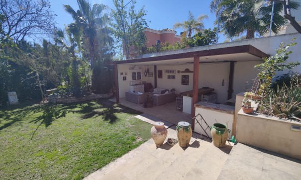 Herverkoop - Finca Landelijk pand -
San Juan de Alicante - SAN JUAN