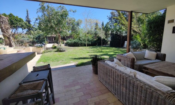 Herverkoop - Finca Landelijk pand -
San Juan de Alicante - SAN JUAN