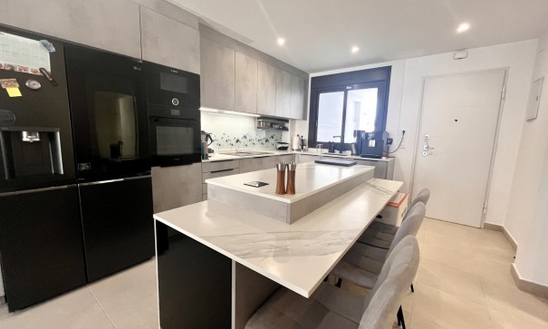 Resale - Wohnung Appartement -
Pilar de la Horadada