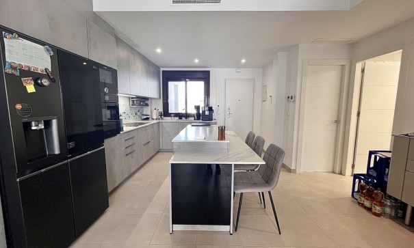 Resale - Wohnung Appartement -
Pilar de la Horadada