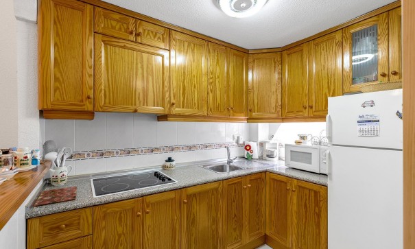 Återförsäljning - Lägenhet lägenhet -
Torrevieja - Cañada del Molino