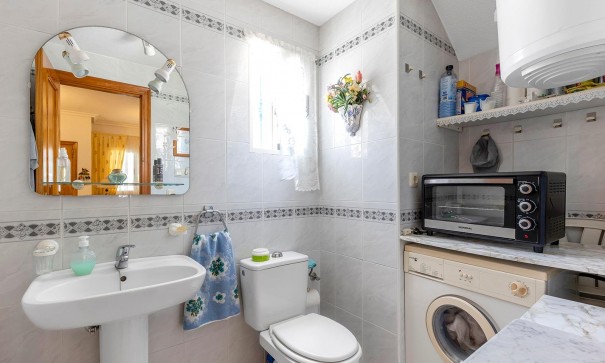 Återförsäljning - Lägenhet lägenhet -
Torrevieja - Cañada del Molino