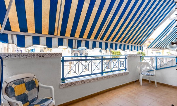 Återförsäljning - Lägenhet lägenhet -
Torrevieja - Cañada del Molino