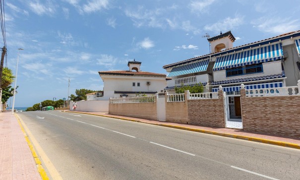 Återförsäljning - Lägenhet lägenhet -
Torrevieja - Cañada del Molino