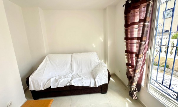 Sale - Town house -
Torrevieja - Carrefour