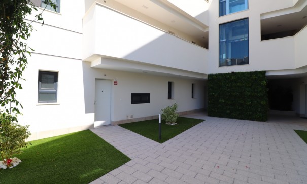 Sale - Apartment Flat -
Orihuela Costa - Villamartin