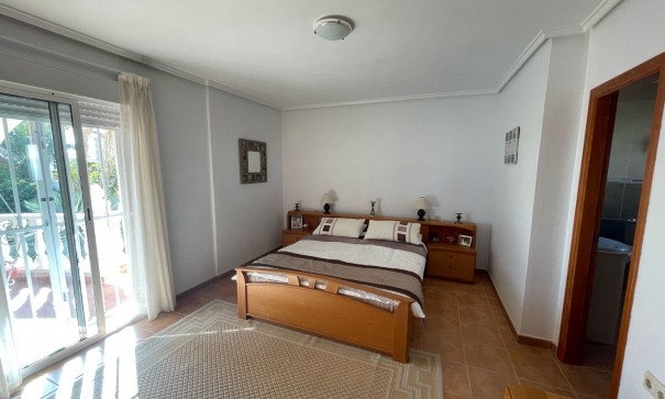 Videresalg - Fritliggende villa -
Ciudad Quesada - Rojales - Upper Golf