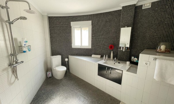 Videresalg - Fritliggende villa -
Ciudad Quesada - Rojales - Upper Golf