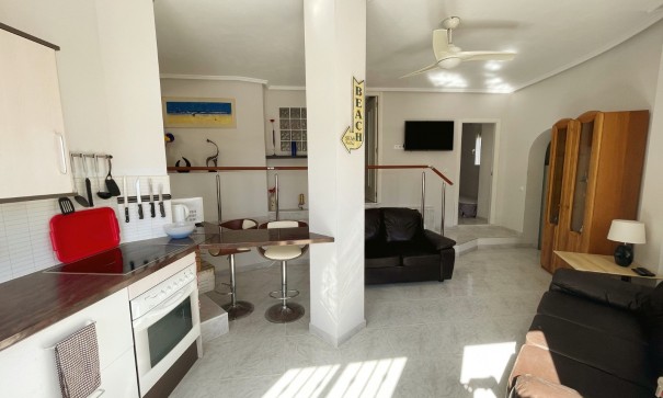 Videresalg - Fritliggende villa -
Ciudad Quesada - Rojales - Upper Golf