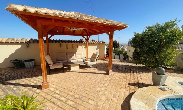 Videresalg - Fritliggende villa -
Ciudad Quesada - Rojales - Upper Golf