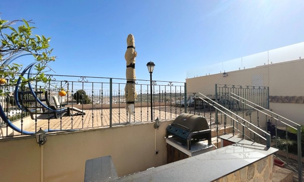 Videresalg - Fritliggende villa -
Ciudad Quesada - Rojales - Upper Golf