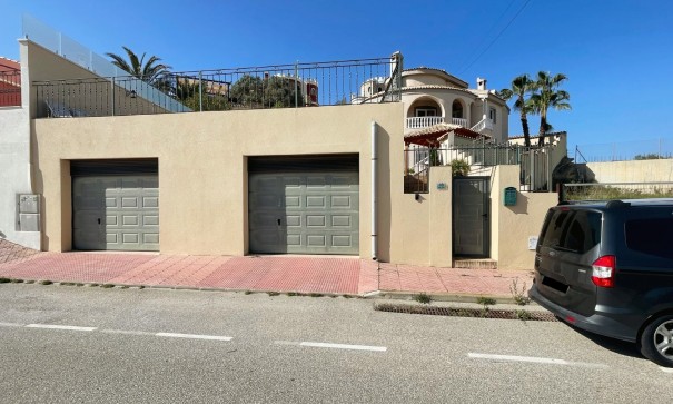 Videresalg - Fritliggende villa -
Ciudad Quesada - Rojales - Upper Golf