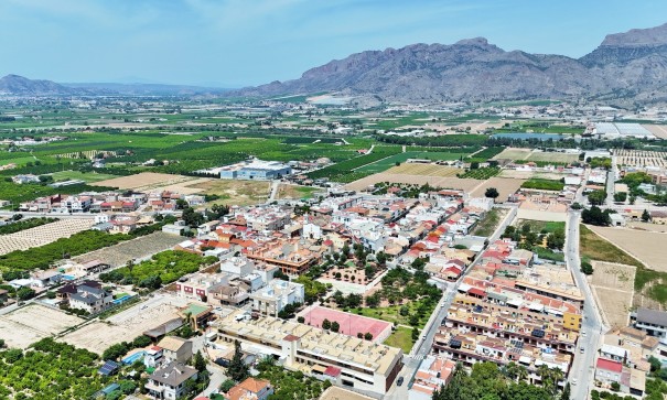 Sale - Town house -
Los Desamparados