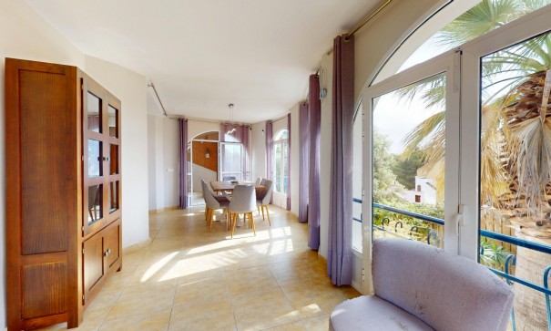 Sale - Detached Villa -
Orihuela Costa - La Zenia