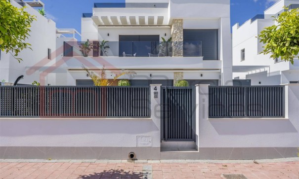 Sprzedaż - Willa wolnostojąca -
Santa Rosalia