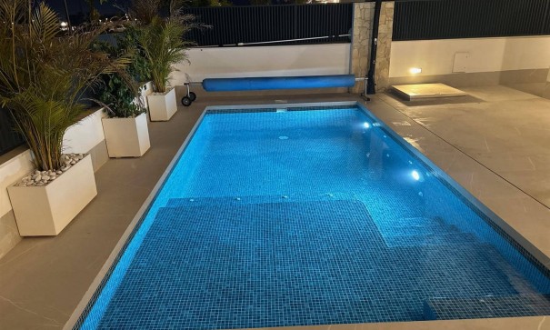 Sprzedaż - Willa wolnostojąca -
Santa Rosalia