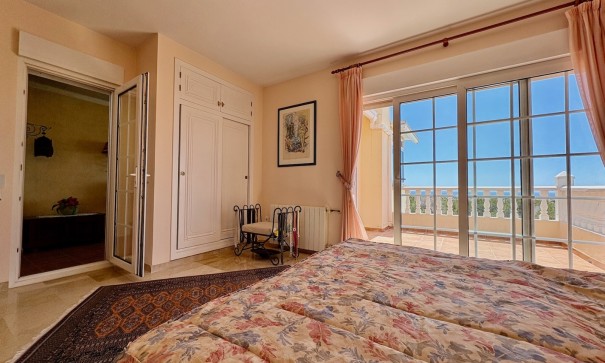 Sale - Town house -
Orihuela - Villamartin