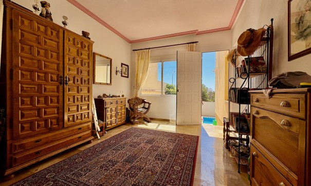Sale - Town house -
Orihuela - Villamartin