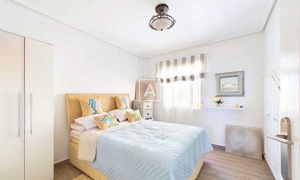 Videresalg - Fritliggende villa -
Pinar de Campoverde