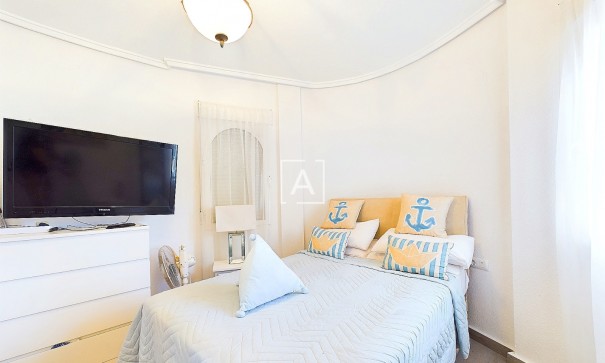 Videresalg - Fritliggende villa -
Pinar de Campoverde