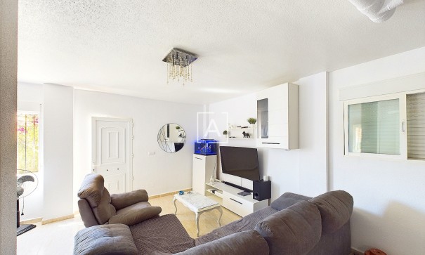 Videresalg - Fritliggende villa -
Pinar de Campoverde