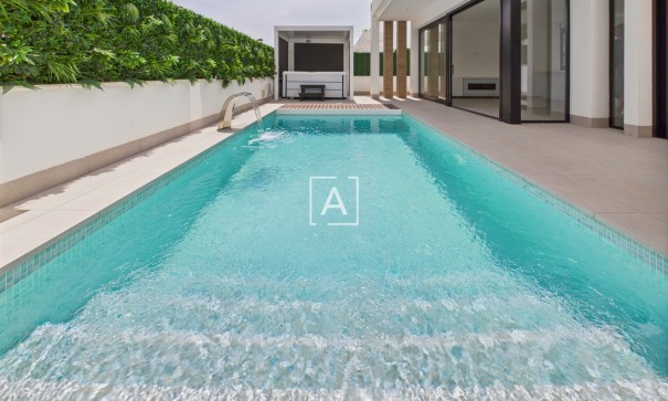 Venta - Chalet Independiente -
Pinar de Campoverde