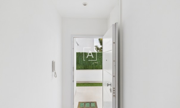 Venta - Chalet Independiente -
Pinar de Campoverde