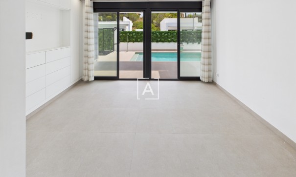 Venta - Chalet Independiente -
Pinar de Campoverde