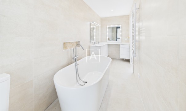 Venta - Chalet Independiente -
Pinar de Campoverde