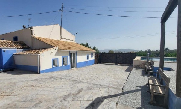 Återförsäljning - Finca lantlig egendom -
Raspay-Murcia