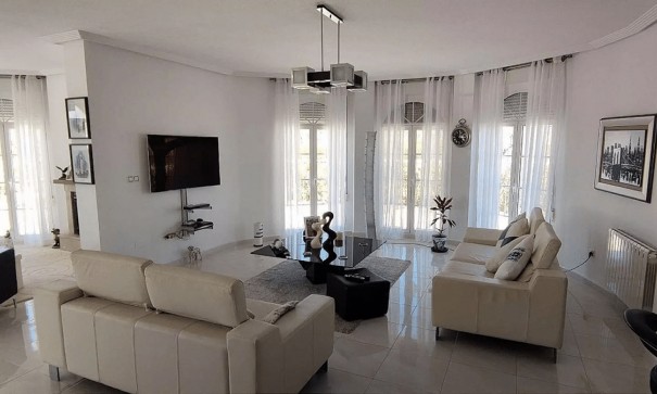 Sale - Detached Villa -
Pinoso
