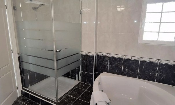 Sale - Detached Villa -
Pinoso