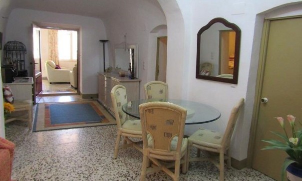 Herverkoop - Finca Landelijk pand -
La Romana