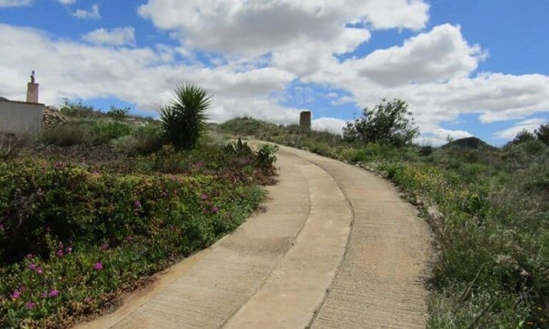 Herverkoop - Finca Landelijk pand -
La Romana