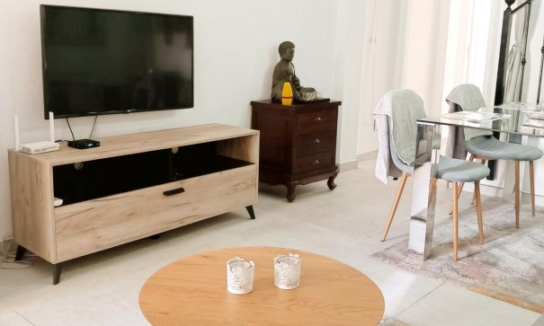 Videresalg - Byhus -
Algorfa